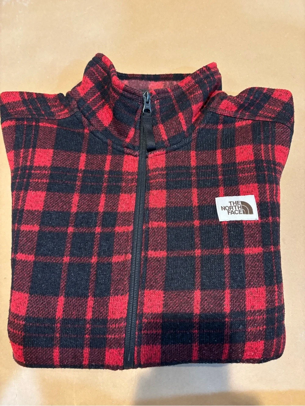 The North Face men’s Red & Black Plaid Half-Zip Fleece Jacket like new